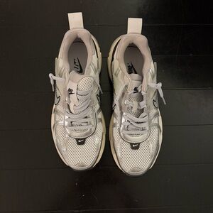 Nike V2K Run Women's Shoes with Reflective Accents